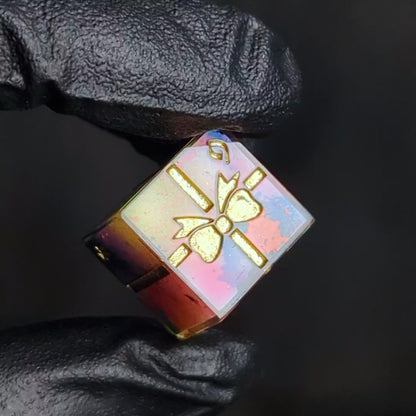 d6 Gift: The Hot Mess